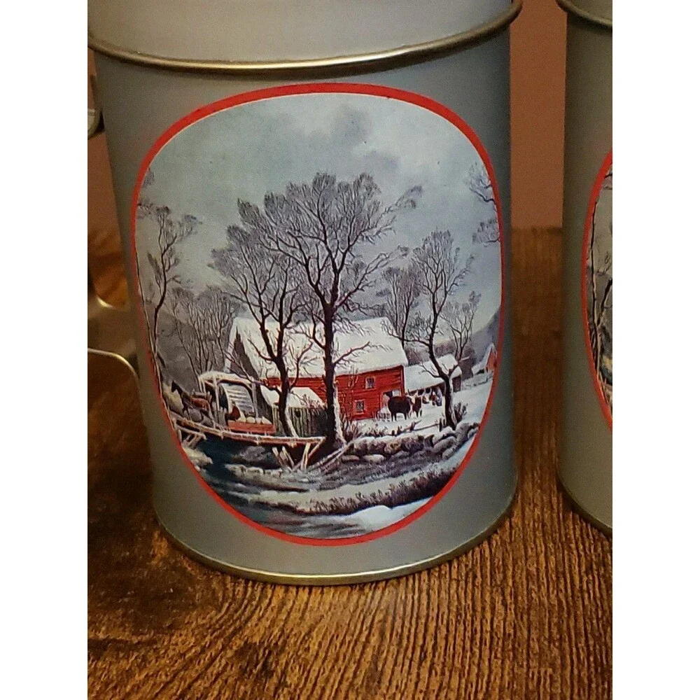 Currier & Ives Salt & Pepper Set Range Top Style Christmas in the Country NOS